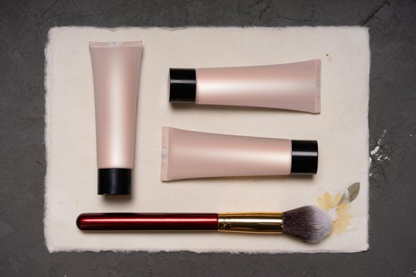 Votre Référence Indispensable pour Choisir des Produits de Beauté Écologiques et Responsables