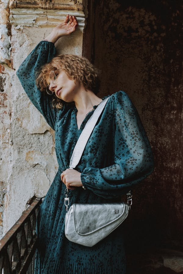 Sac bandoulière pour femme moderne : élégance et praticité